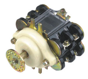 F4-□I/L系列輔助開(kāi)關(guān)